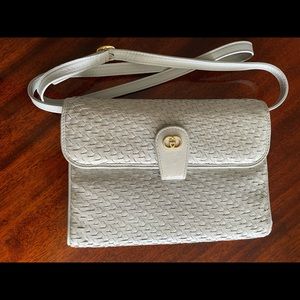 Vintage Gucci Woven Leather Shoulder Bag